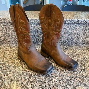 SheSole Women's embroidered Cowboy Boots Square Toe Mid Calf - size 38 (US 8)